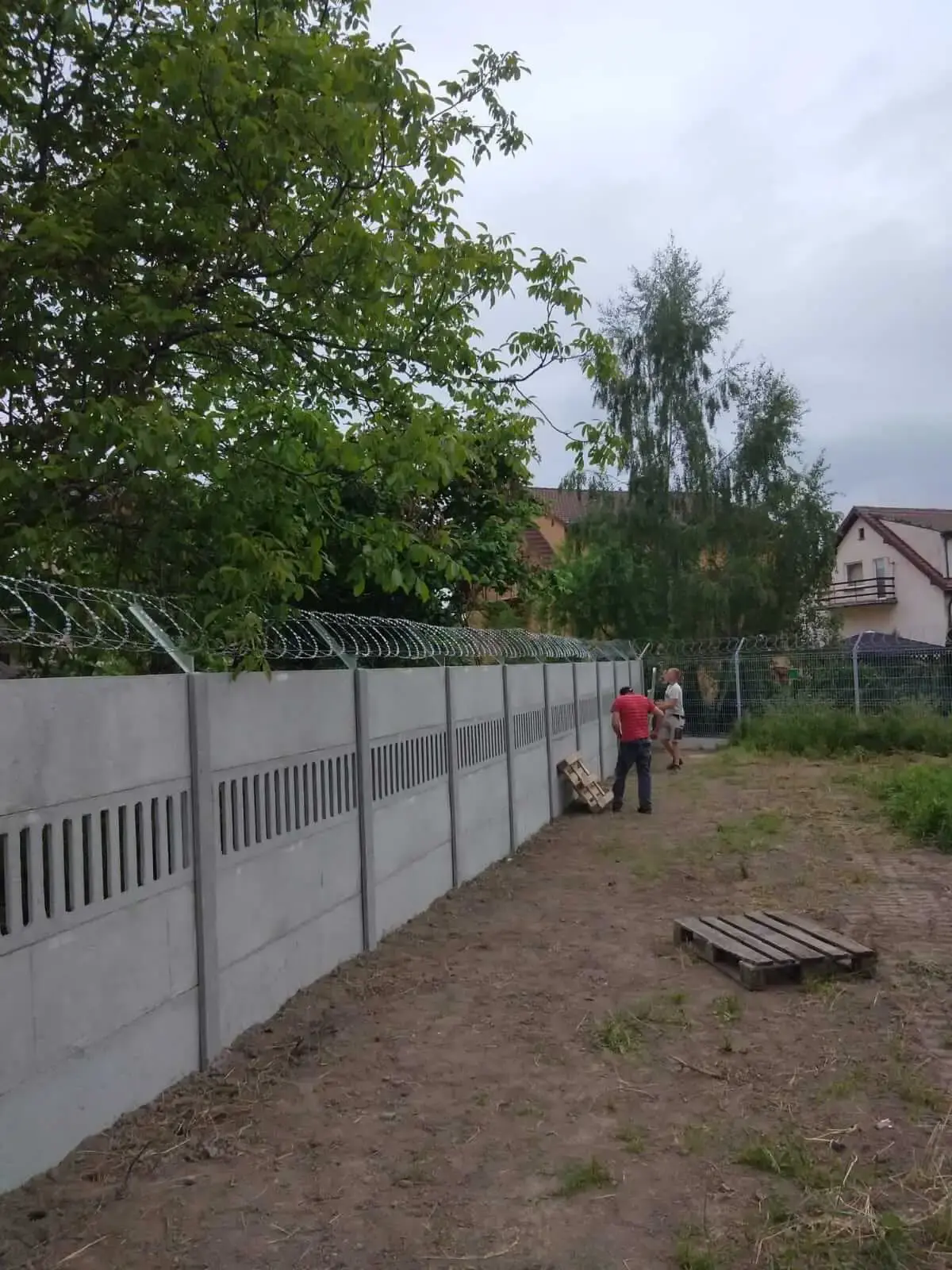 Ogrodzenie betonowe stacja elektryczna Ziebice 04