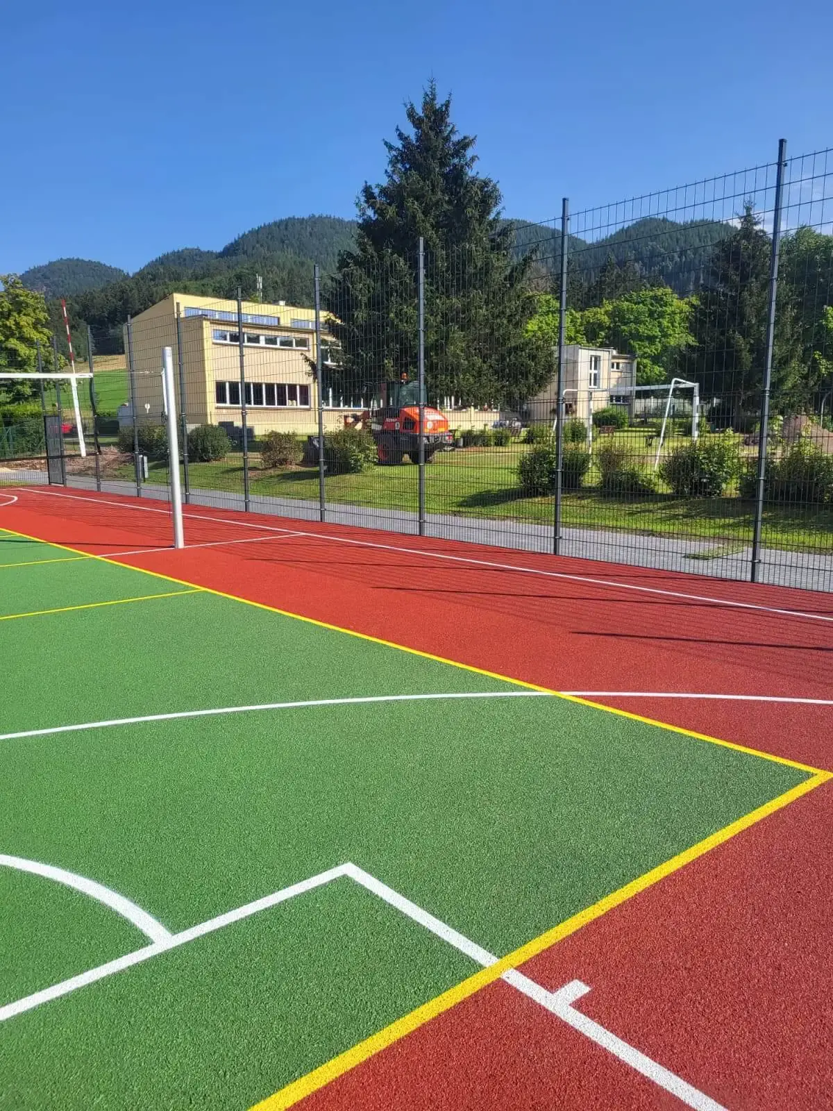 Ogrodzenie obiektow sportowych Sokolowsko i Mieroszow 02