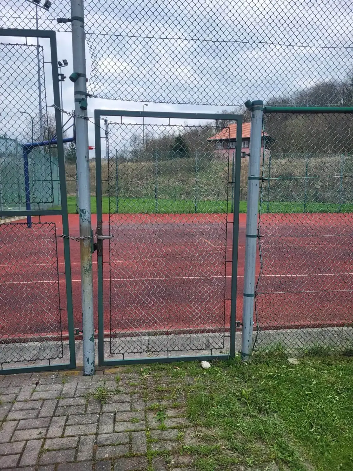 Ogrodzenie obiektow sportowych Sokolowsko i Mieroszow 10