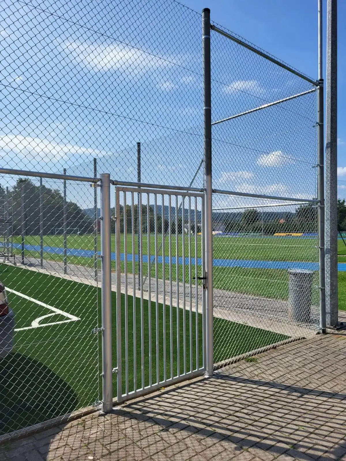 Ogrodzenie obiektow sportowych Sokolowsko i Mieroszow 17