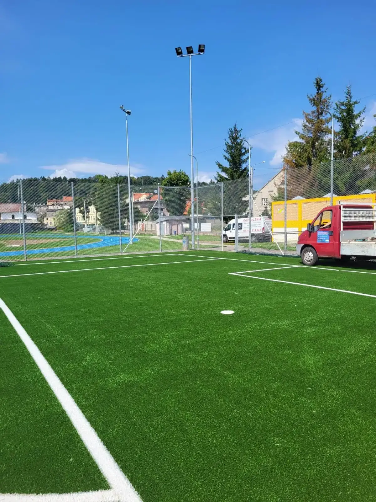 Ogrodzenie obiektow sportowych Sokolowsko i Mieroszow 19